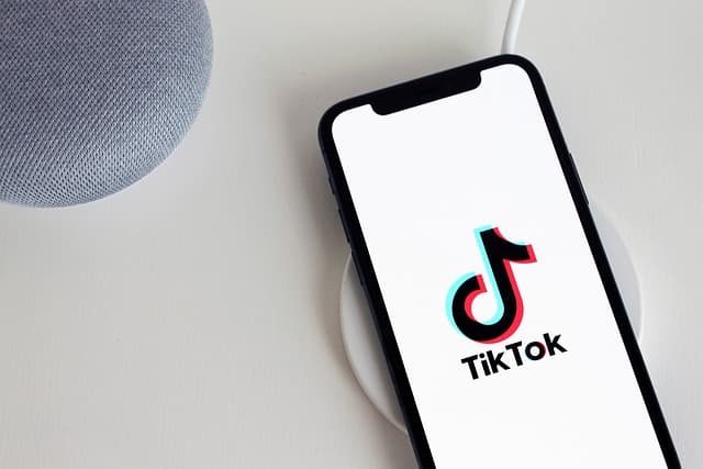 25 Engaging TikTok Challenge Ideas for Brands