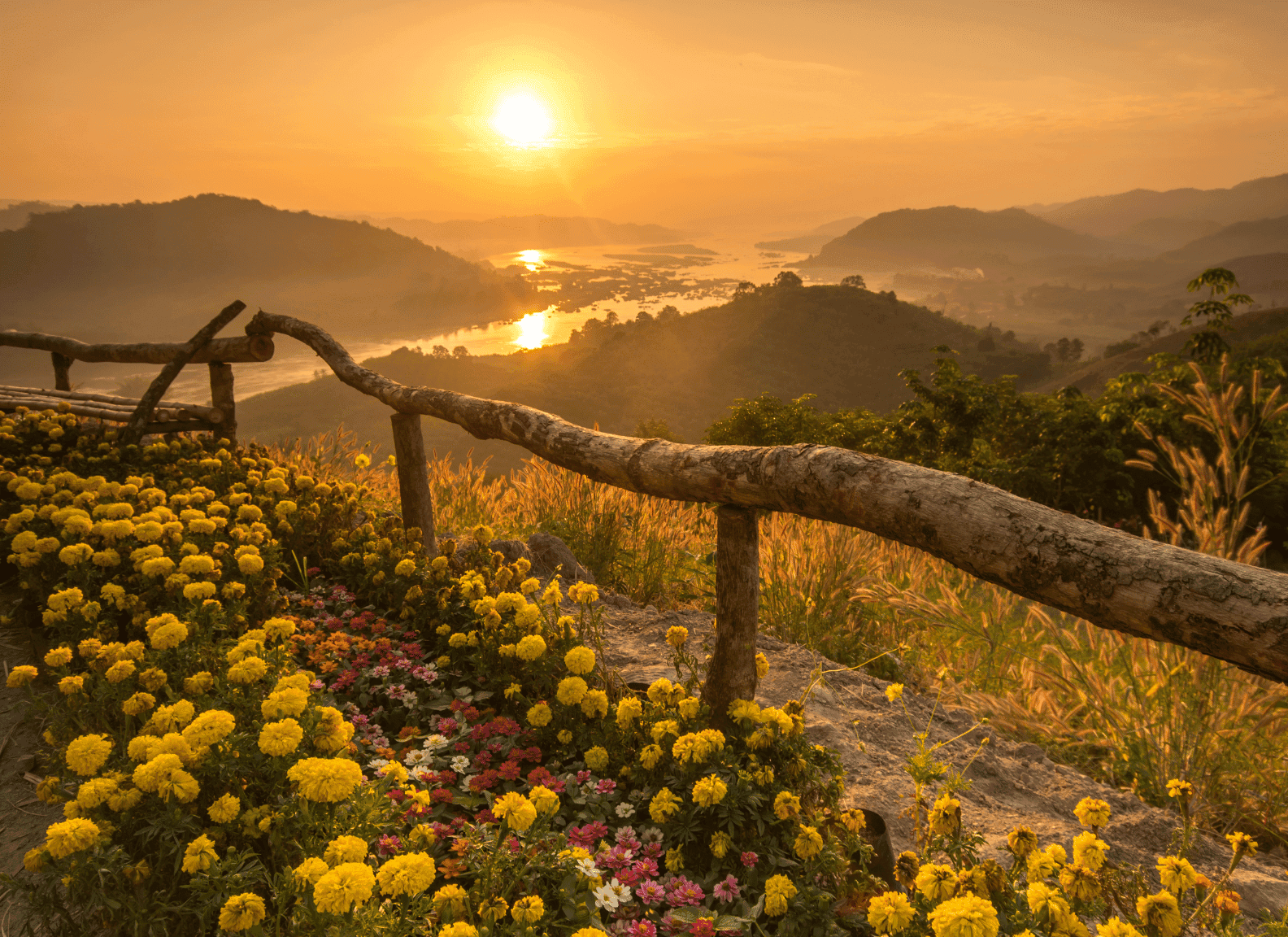 best landscapes hashtags featured image